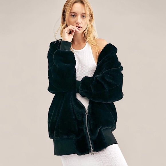 FREE PEOPLE Turn Up Hooded Faux Mink Fur Oversized Teddy Bomber Jacket Black - Picture 1 of 16